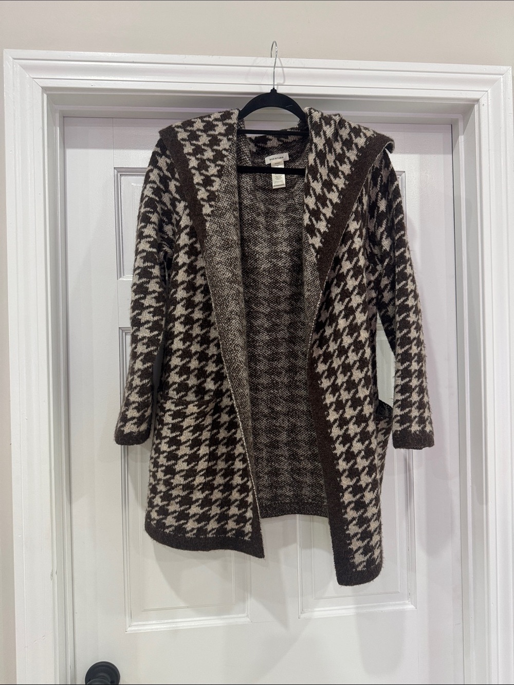 Max Studio Open Cardigan Distressed Sweater - Brown & Cream